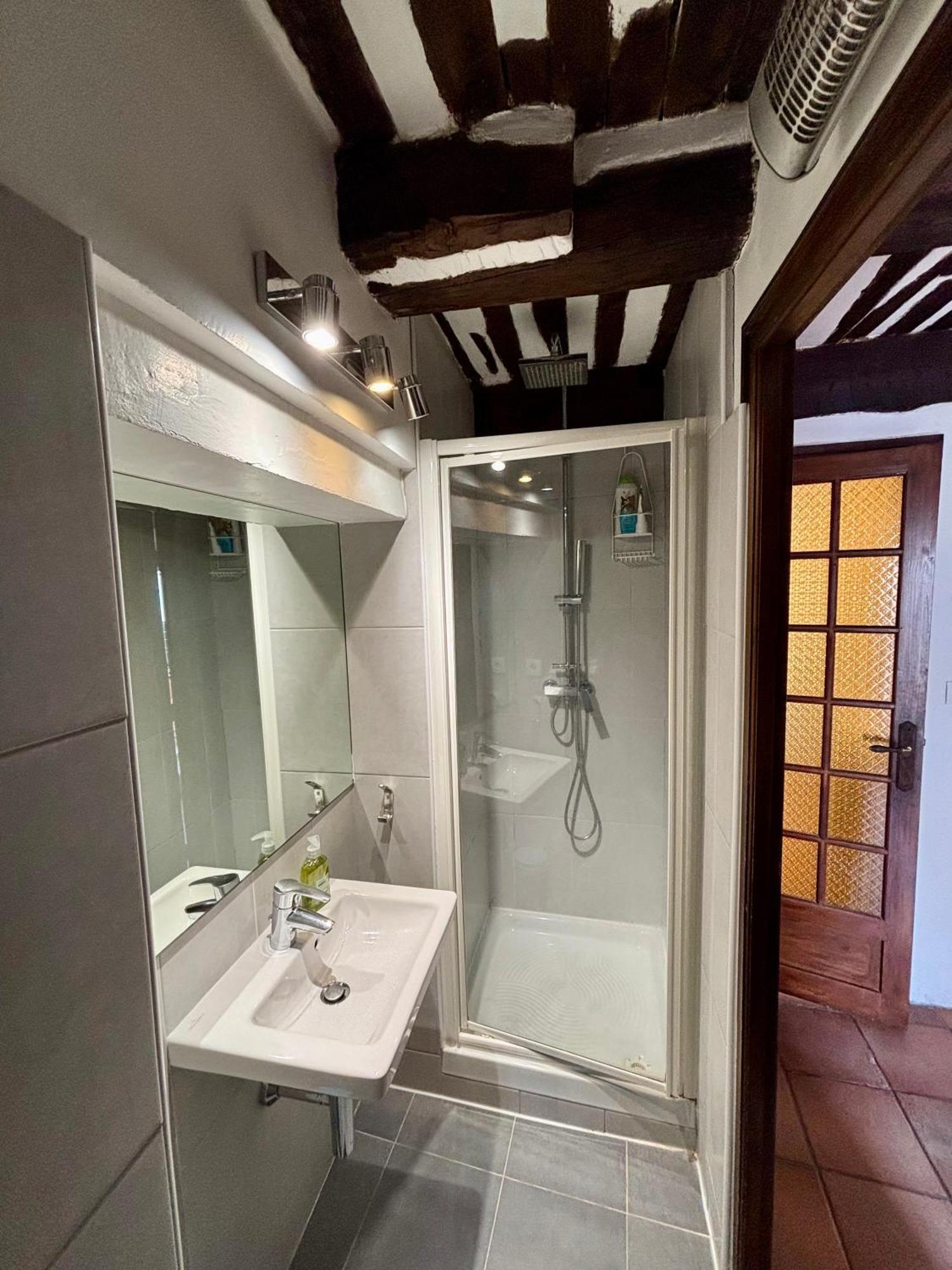 Apartment Rue Neuve Nice